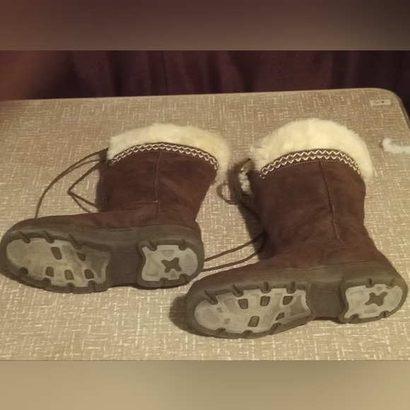 Women's Gorgeous No Boundaries Booties Soft inside Very Comfortable Brand New - Picture 2 of 5